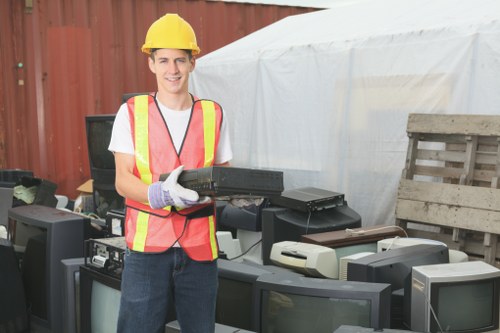 Packing services offered by Tottenham movers
